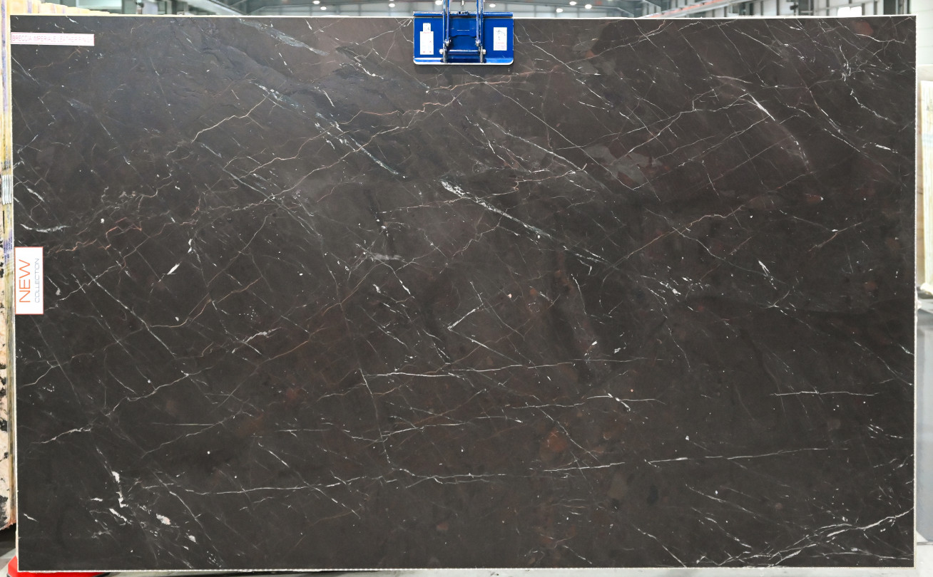 Breccia Imperiale
