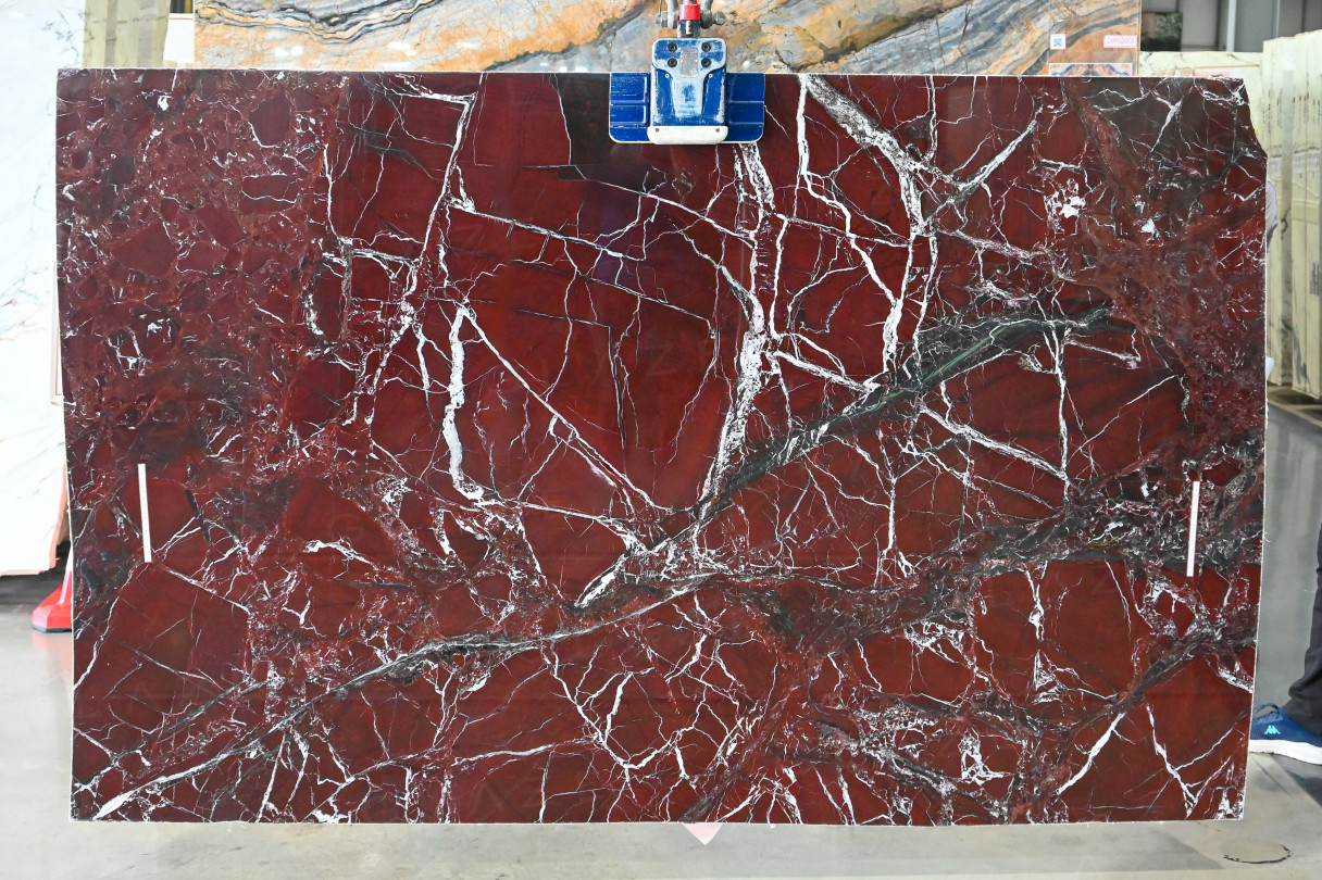 Rosso Levanto