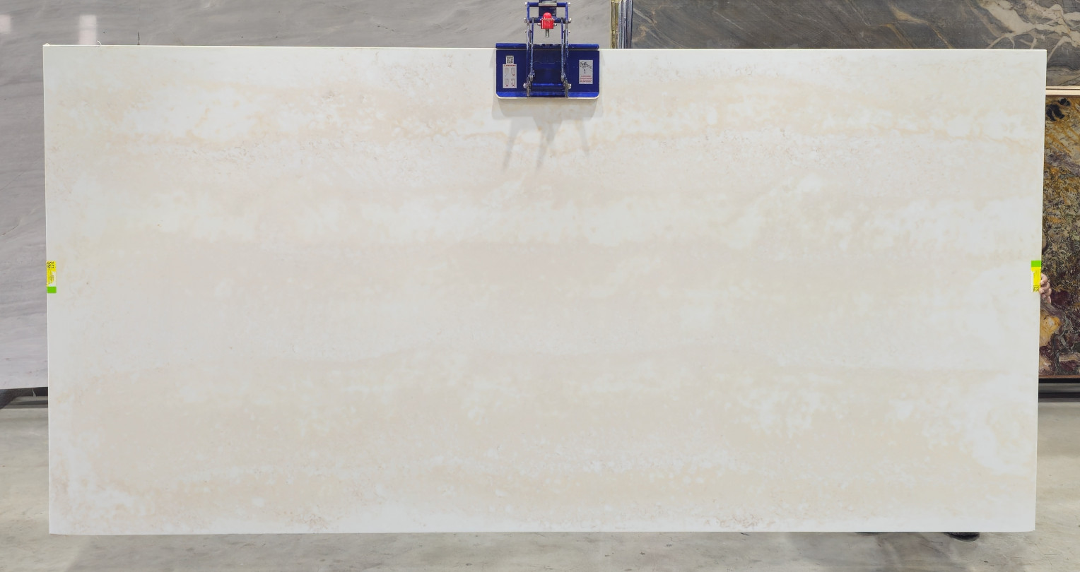 Quartz CAESARSTONE Moonflow