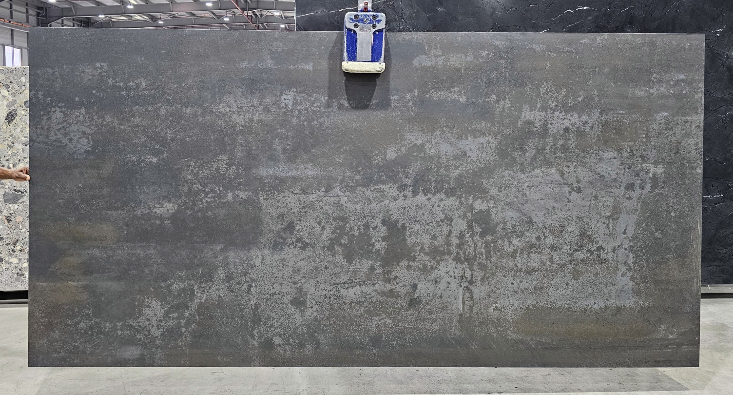 NOBILITA Porcelain Ferro Industriale