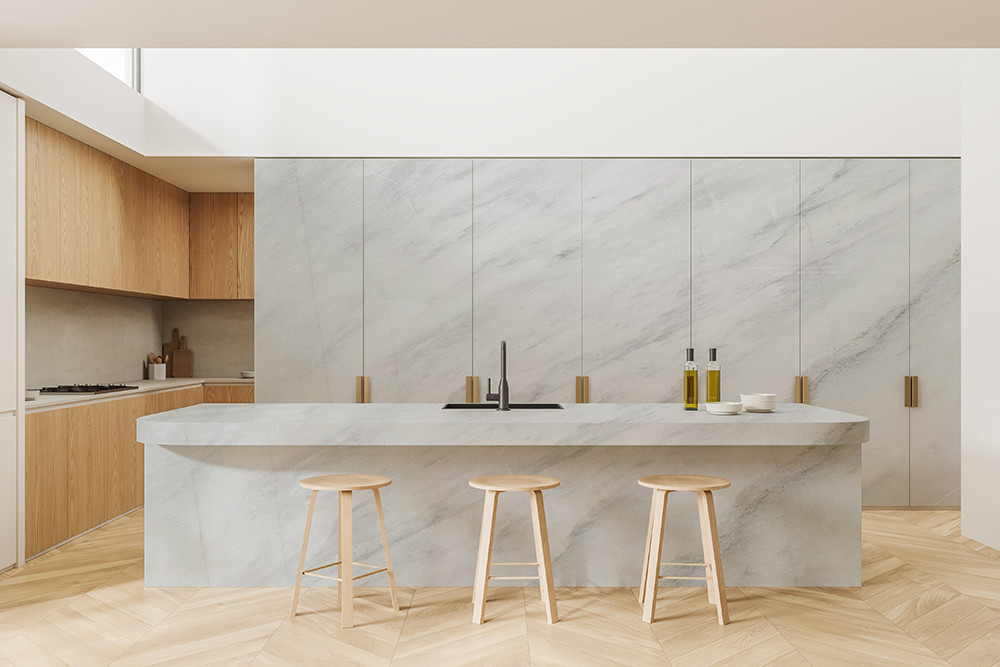 Naxos White