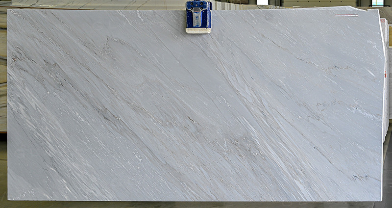 Palisandro Bluette (Italy)