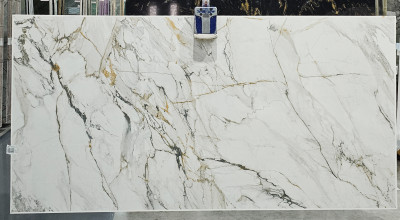 NEOLITH Calacatta Luxe