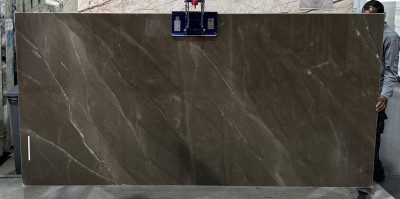 Bronze Armani (Gris Pulpis)
