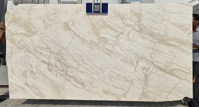Breccia Aurora