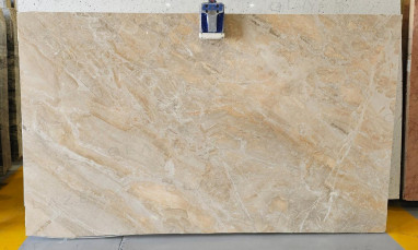 Breccia Oniciata